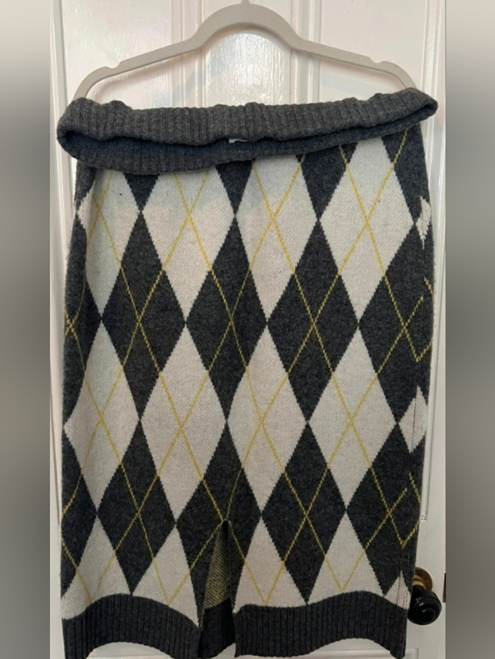 H&M Argyle Cowl Neck Sweater And Matching Skirt in Gray, Cream & Yellow - Picture 5 of 7